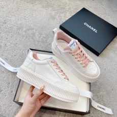 Chanel Low Shoes